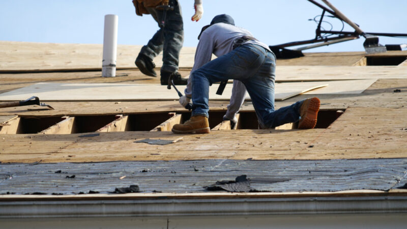 What Makes the Roof: Installation