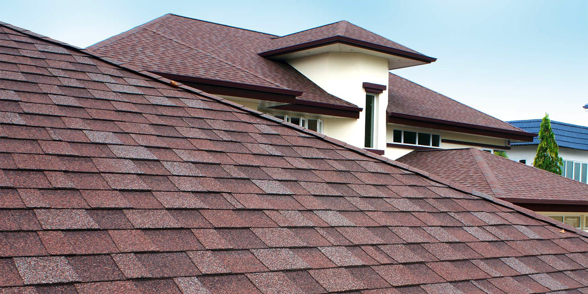 Choosing the Right Type of Roofing for Your House